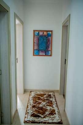 Appartement meublé 3 chambres salon à Diamdiadio image 3