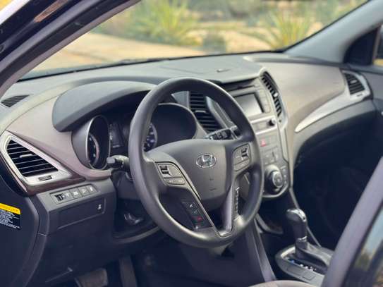 Hyundai santafe 2018 image 9