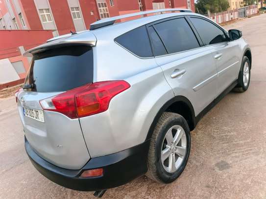 Toyota 2015 image 4