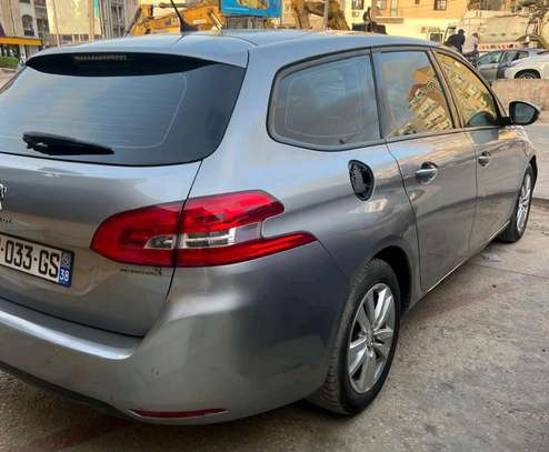 Peugeot image 6