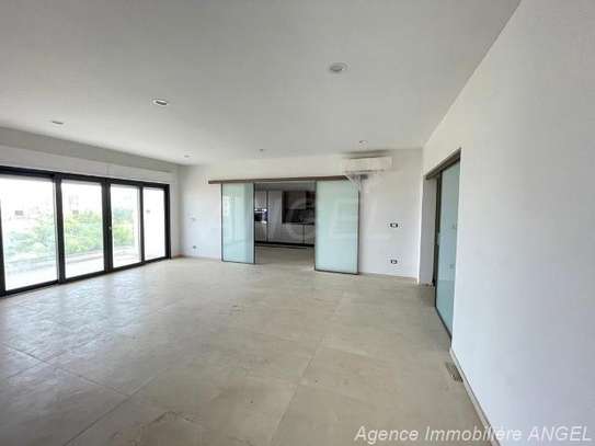 Ref_2481_GL Appartement à louer aux Almadies image 3