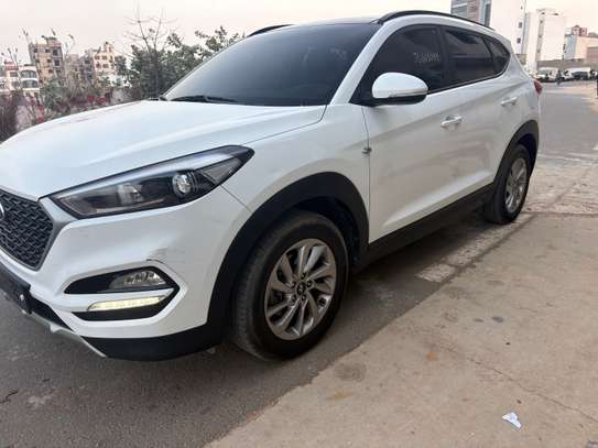 Hyundaï tucson image 12