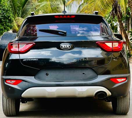 KIA STONIC 2017 image 12