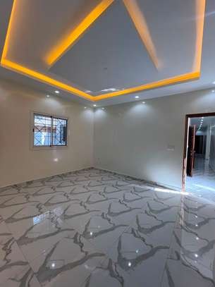 APPARTEMENT F4 À LOUER – OUAKAM, DERRIÈRE L’ÉGLISE BLEUE image 8