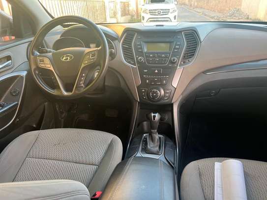Hyundai Santa Fe 2015 image 4