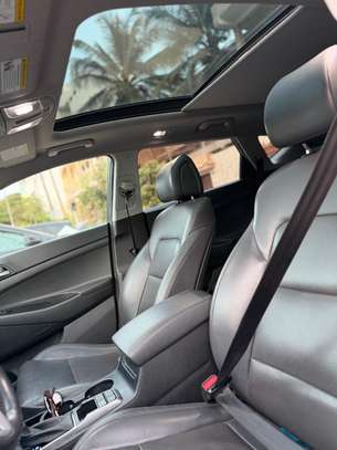 Hyundai Tucson image 4