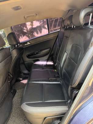 Kia Sportage diesel 2.0 image 2