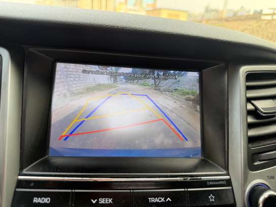 Hyundai Tucson image 9