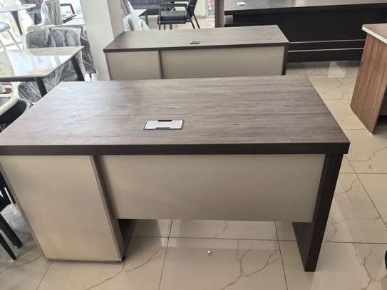 Bureau avec retour image 7