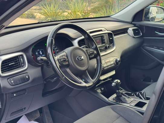 KIA SORENTO 7 places image 9
