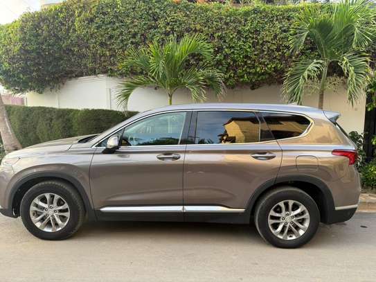 Hyundai Santa Fe 2019 image 4