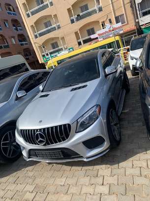 Mercedes-Benz GLE 350D 2018 image 14