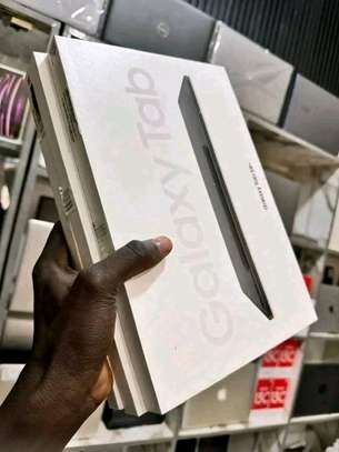 Samsung Galaxy tab s8 plus Neuf capacité 256Go image 4