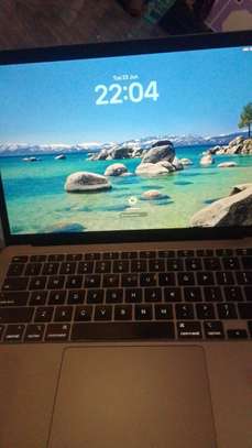 MacBook M1 pro 2020 image 2