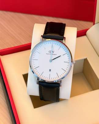 Promo montres tout à 20mil image 2