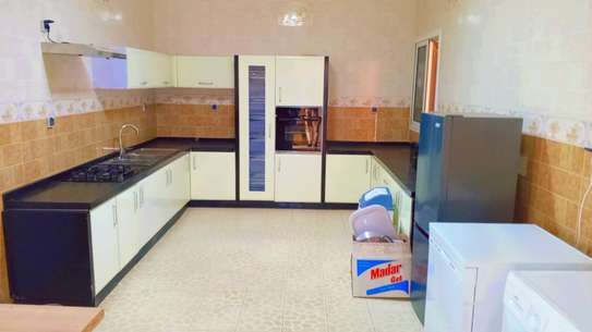 BEL APPARTEMENT MEUBLÉ À LOUER ALMADIES image 8