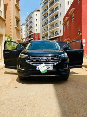 Location FORD EDGE TITANIUM image 2