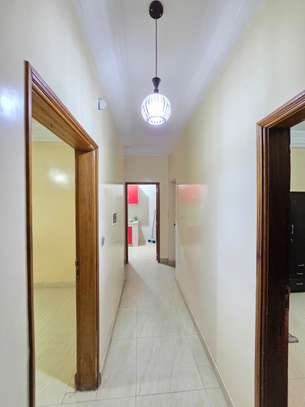 Studio moderne aux Maristes image 10