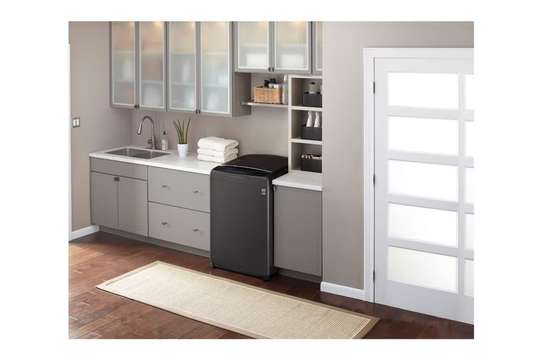 MACHINE A LAVER LG 14KG TOP LOAD NOIR T1466NEHT2A image 5