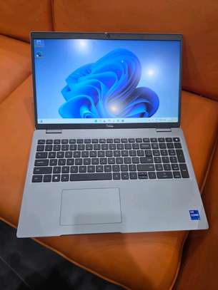 GAMER WORKSTATION POSTE DE TRAVAIL Dell PRECISION 3571 image 3