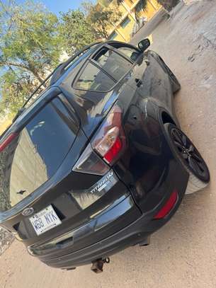 ford escape image 5
