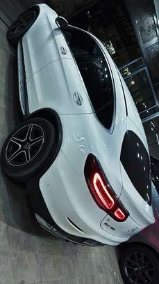 Mercedes-Benz GLC 300 2020 image 2