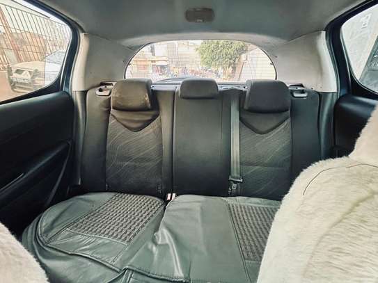 Peugeot 308 2009 image 8