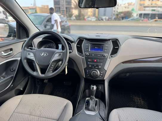Hyundai santafe 2018 image 5