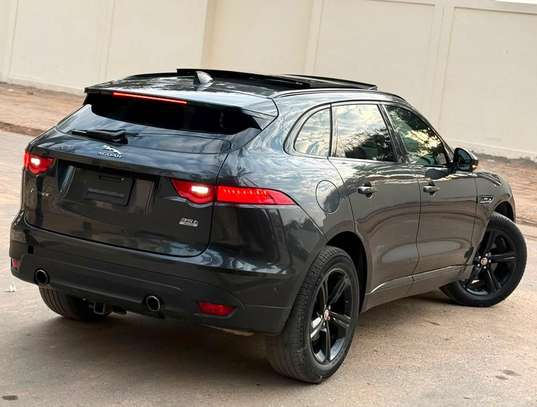 JAGUAR F-PACE 35T 2017 image 11