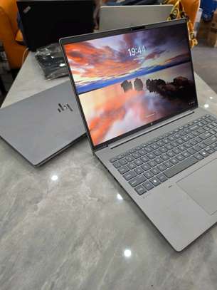 HP Zbook power G11 image 3