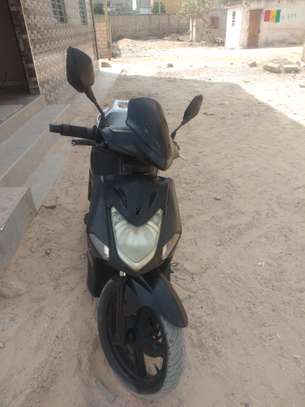 Scooter Kymco Agility 125 image 6