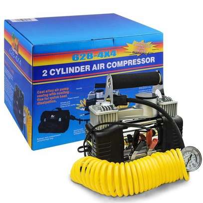 Compresseur d'air portable 12V avec manomètre et tuyau jaune image 2