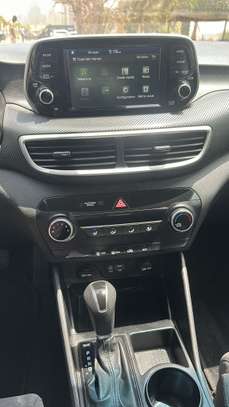 Hyundai Tucson 2.0 Année :*2020*  à négocier image 8