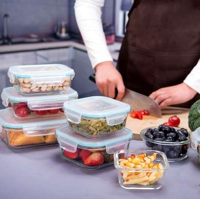 Neuf Tupperware en verres avec couvercles image 3