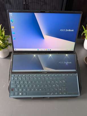 ASUS zenbook i7 10th / Nvidia/ 16gb ram image 5