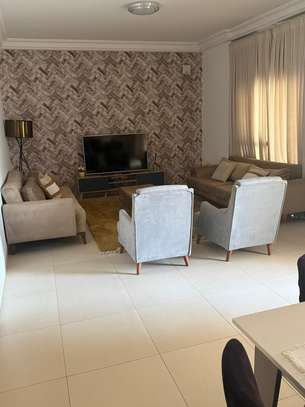 Appartement F3 entièrement meublé de haut standing image 9