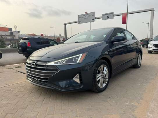 hyundai elantra 2020 image 2