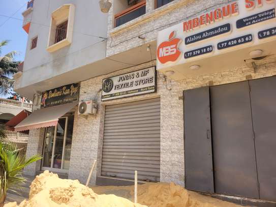 Magasin à louer par mois image 5