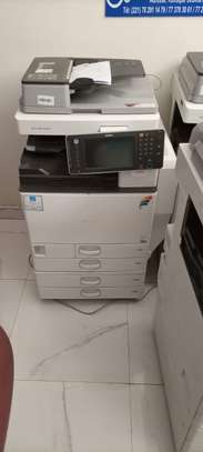 RICOH MPC 4502: (45) copie par  minute image 5