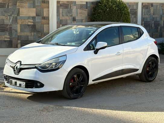 Renault clio 4 - Essence manuel 1.2 model 2012 image 2