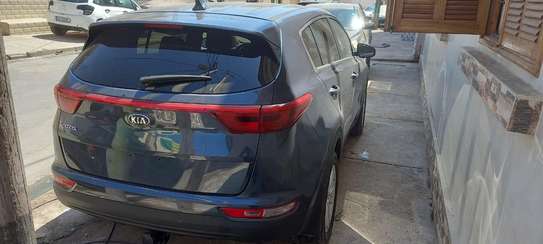 BON PRIX  LOCATION 4X4 KIA SPORTAGE image 7