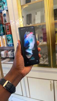 Samsung Galaxy Fold 3 256G image 5