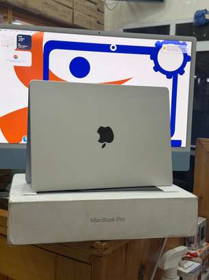 MacBook Pro M5 Pro 14 Pouces (2026) image 6