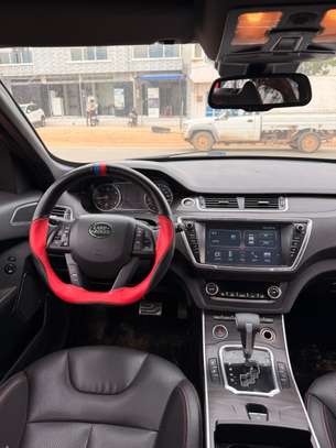Land Wind x7 2017 image 3