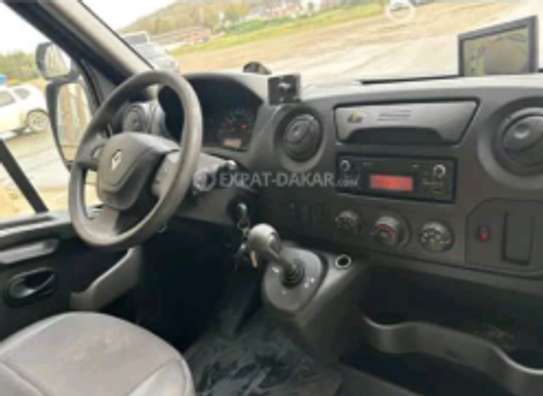 Renault Master unitaire image 3