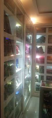 Boutique climatisée à louer image 2
