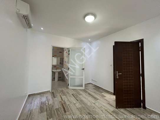 Ref_6198_GL Villa de 214 m² à vendre à la cité Horizon image 15
