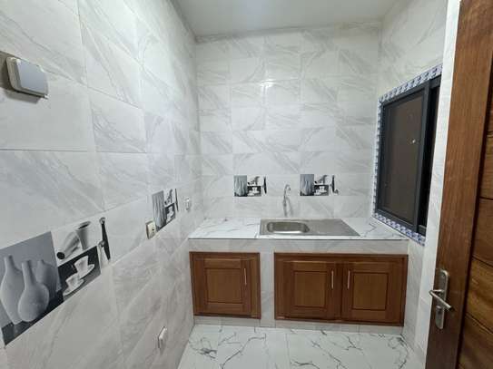 Appartement neuf 3 chambres salon Ouakam/Mamelles image 9