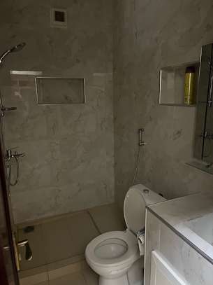 APPARTEMENT DE TYPE F4 MEUBLE A LOUER AUX ALMADIES image 8