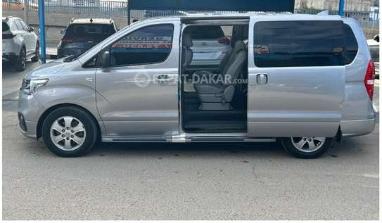 Hyundai Starex 2019, 82000 kms, 12 places diesel boîte auto image 12